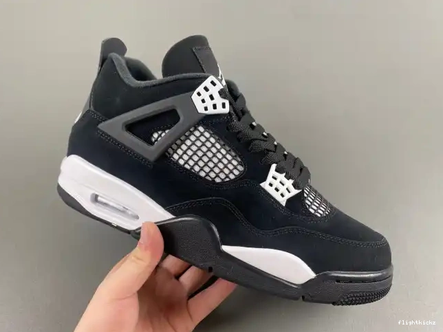 4 THUNDER